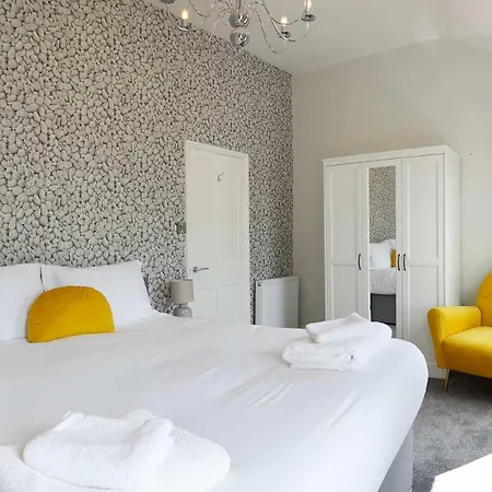 Vakantiehuis Ellis House - Beautiful House In Old Town