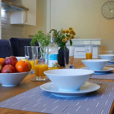 Holiday home Ellis House - Beautiful House In Old Town